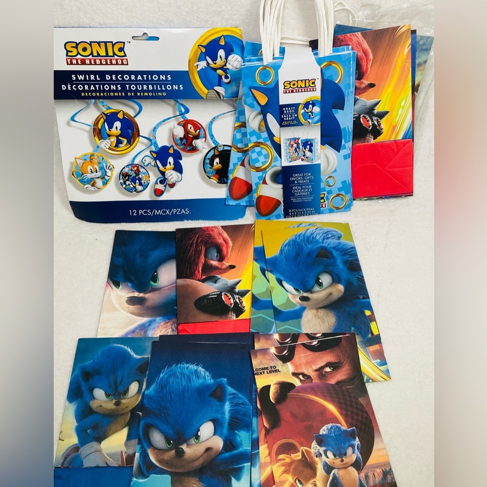 Sonic the Hedgehog Party Supplies Sonic Paper Giftbags Sonic Swirl Decorations